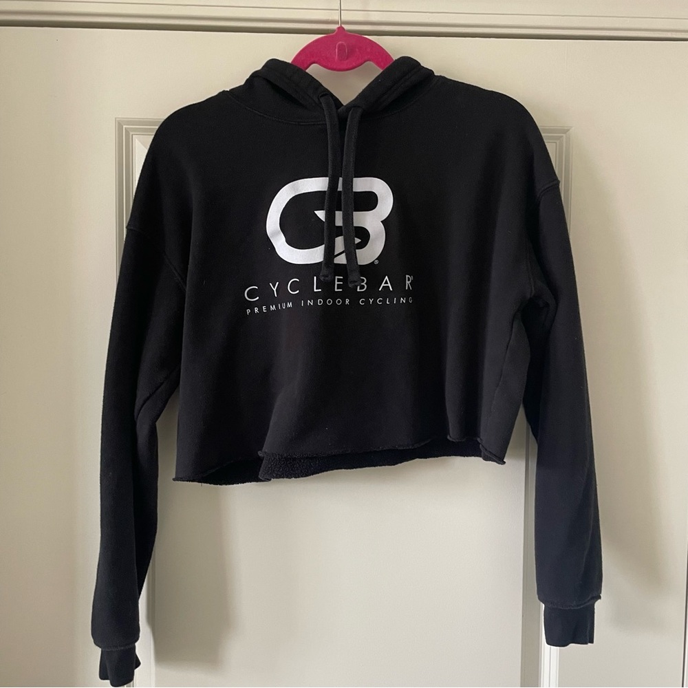Cyclebar South Tampa Cropped Hoodie (Size Women’s M)